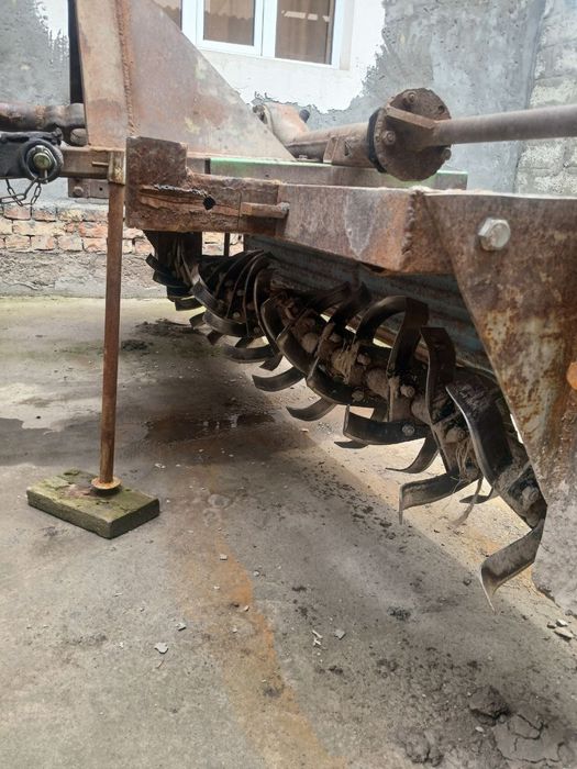 Фреза сотилади 2х30