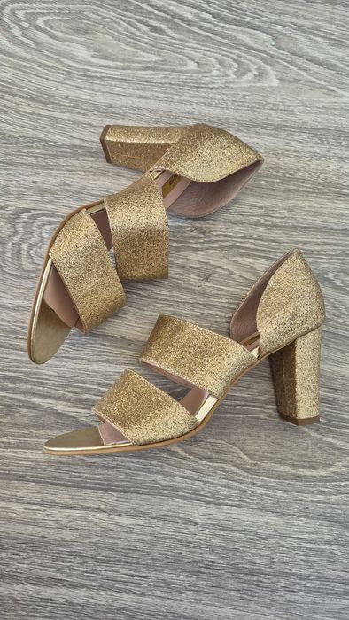 Sandale aurii 38 sau 38.5 Noi piele