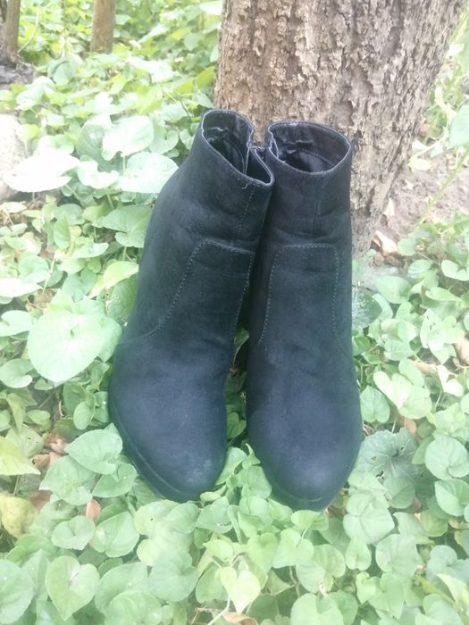 Pantofi Catwalk negrii cu toc