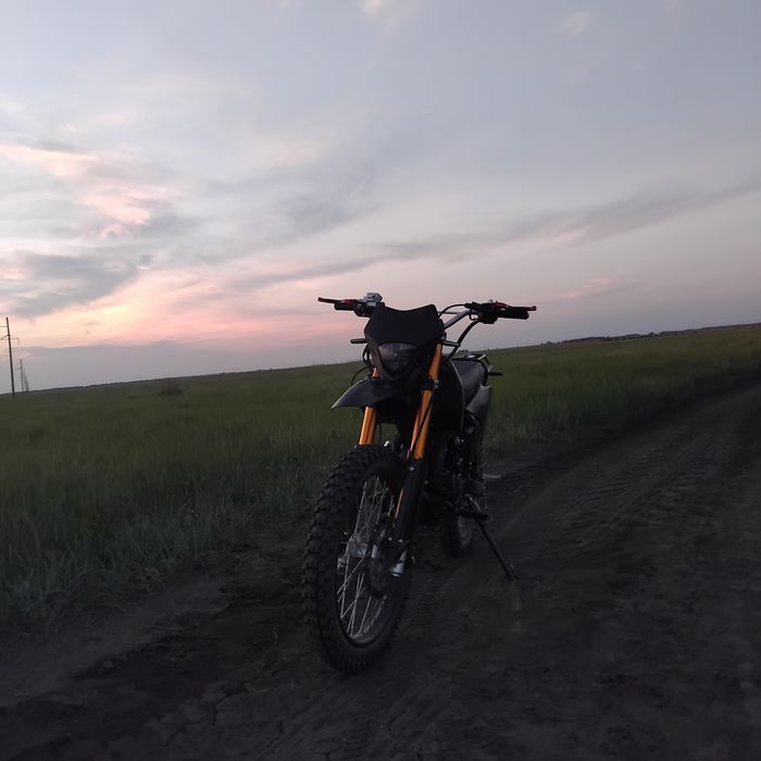 Продам мотоцикл almax 300
