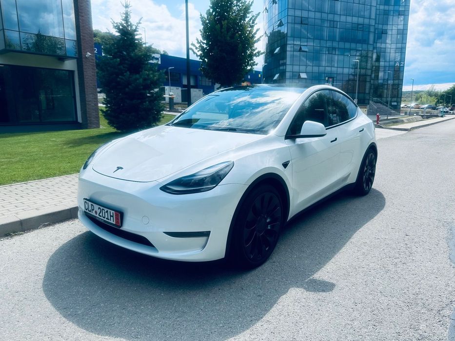 Tesla Model Y 2023/Performance/Long Range/Dual Motor/Awd /Unic Proprietar