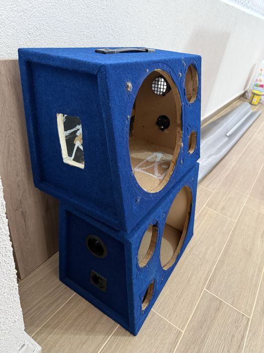 Кутии за тонколони 12