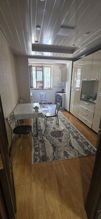 Юнусабад 12 квартал. Продается квартира 3/1/9
