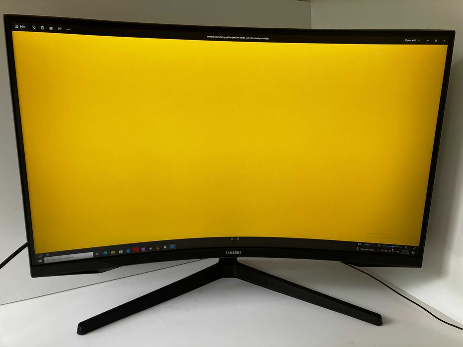 SAMSUNG Odyssey G5 | ГЕЙМИНГ | ИЗВИТ | 2k 1440p | 165.00 Hz | 32 инча
