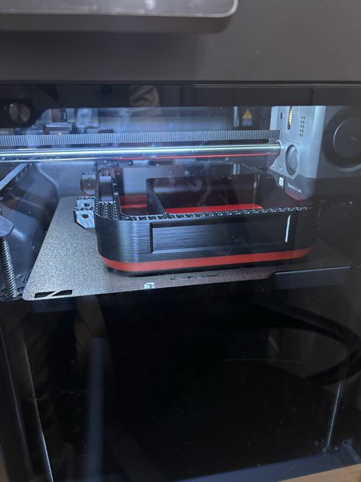 Продам совсем новый 3д принтер bambu lab X2D combo