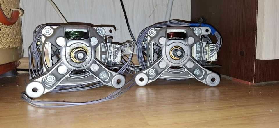 Мотори и водна помпа за пералня Whirlpool 5кг. 1000 оборота