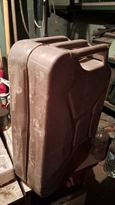 Метални туби за гориво, 20 литра