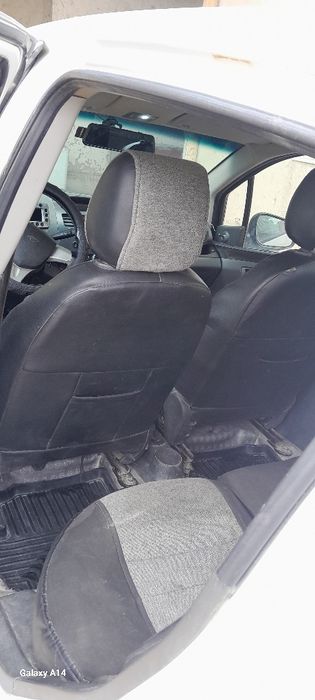 Spark 2011 yil sotiladi