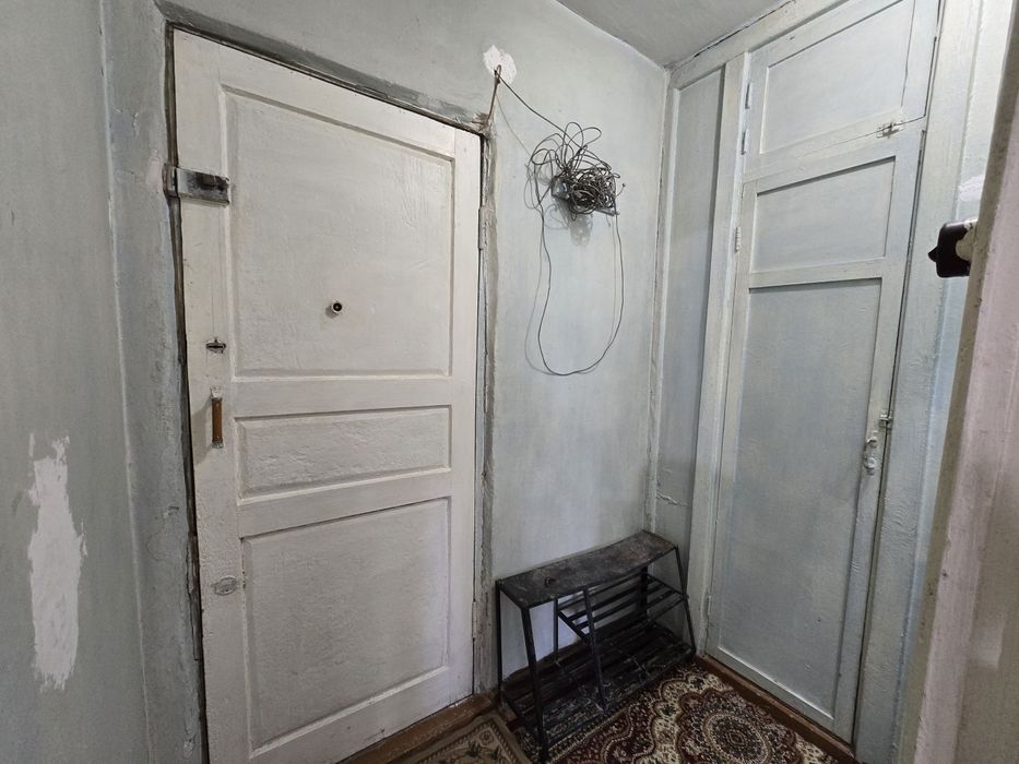 Zudlik bilan frunze massif da humo klinika yonida 1 xonali kvartira so