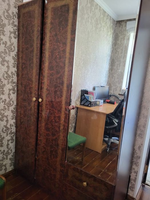 Спальный гарнитур