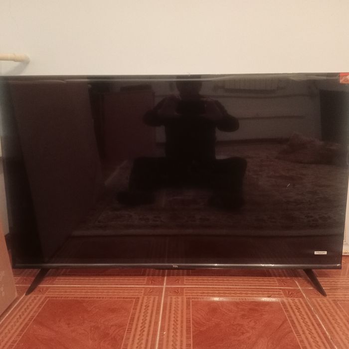 Продаю Телевизор ТСL