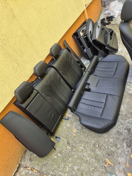 Interior piele neagra complet BMW G31 touring full electric cu memorii