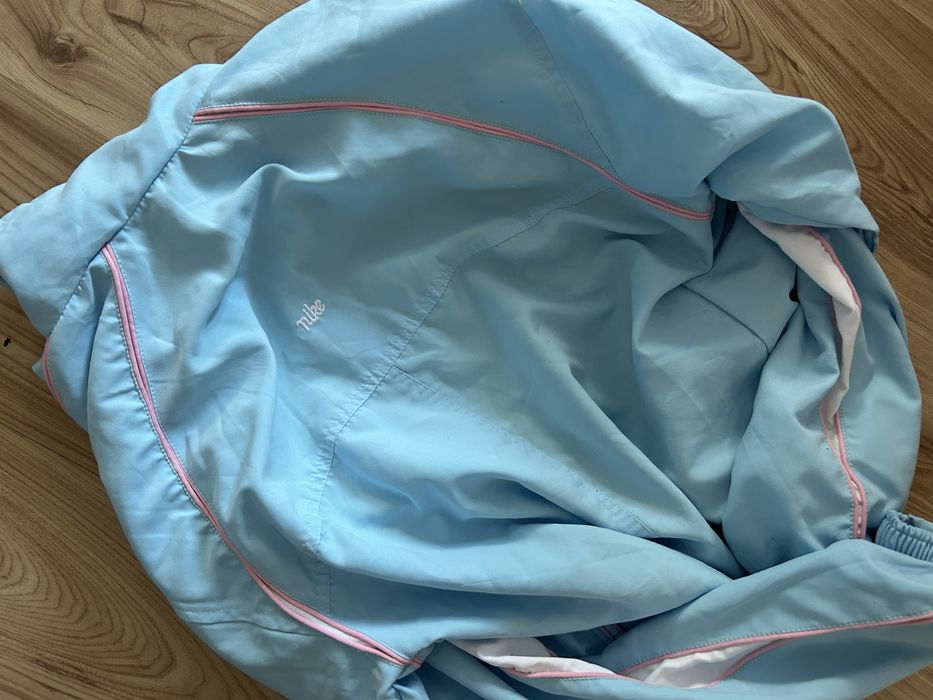Ветровка на Найк