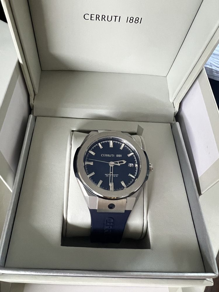 CERRUTI 1881 90 000 . Olx