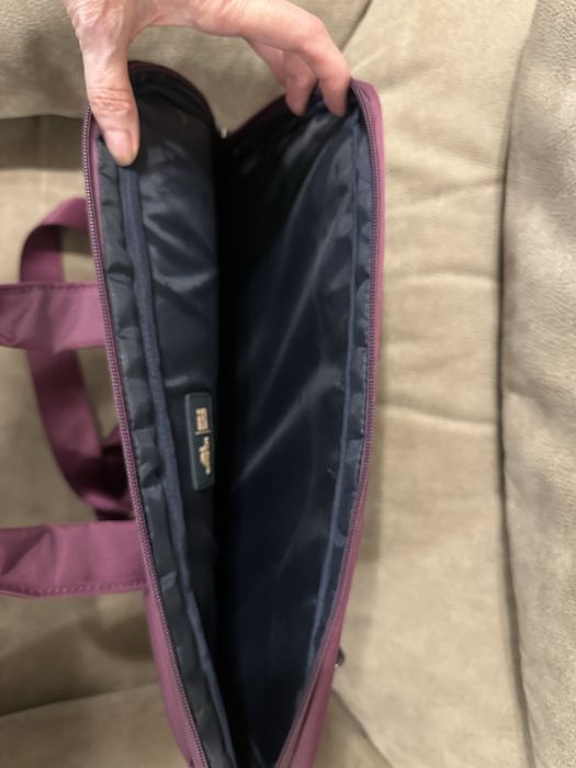 Geanta Laptop compartimentata