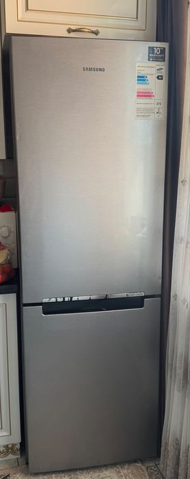 Холодильник samsung