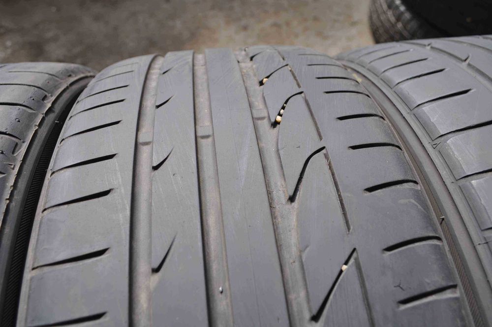 SET 4 Anvelope Vara 235/40 R19 BRIDGESTONE Potenza S001 96W
