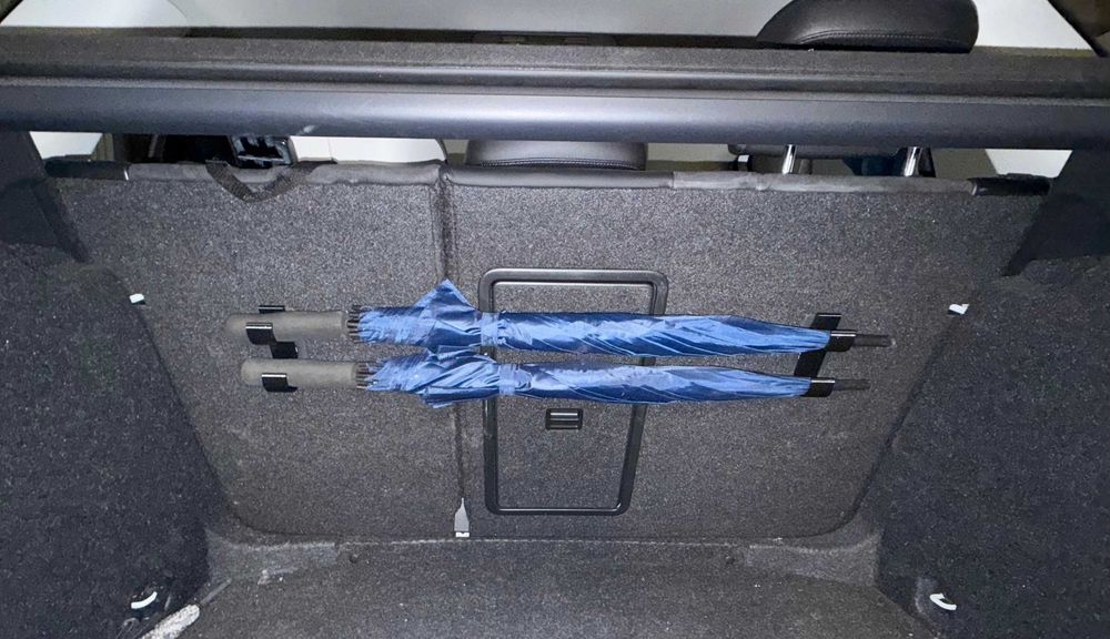 Suporturi umbrelă portbagaj mașină – prindere ISOFIX