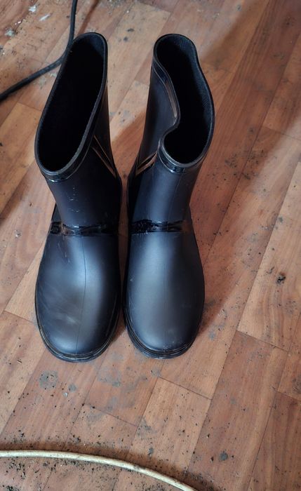 резиновые сапоги летние
