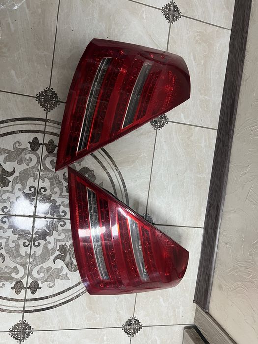 Задние фонари w221
