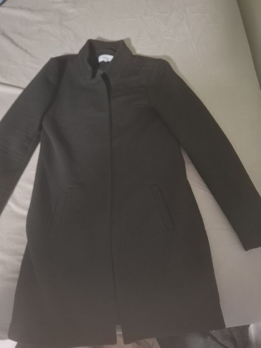 Продавам дамски якета