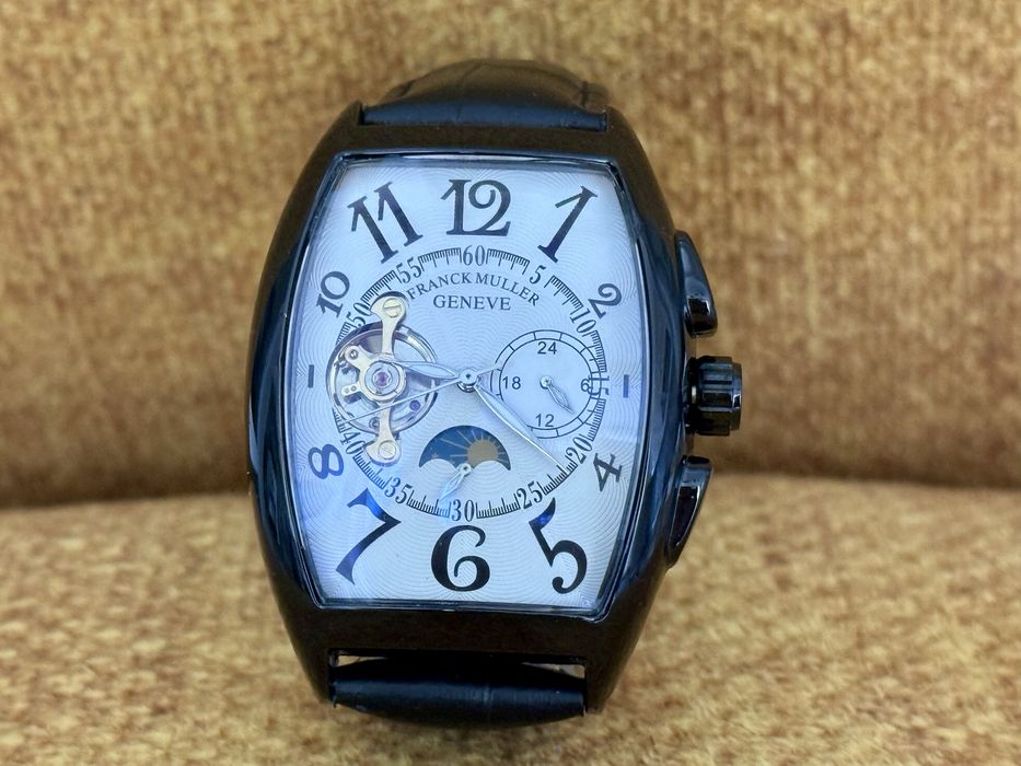 Продавам часовник Franck Muller
