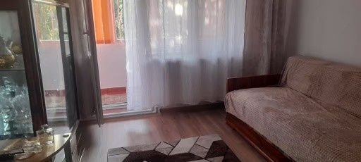 Inchiriez apartament 2 camere