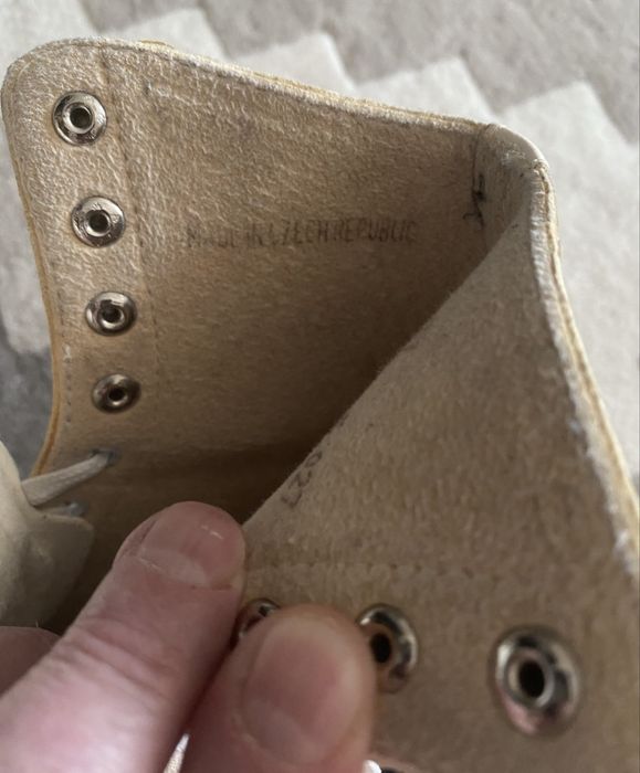 Коньки фигурные 37 размер