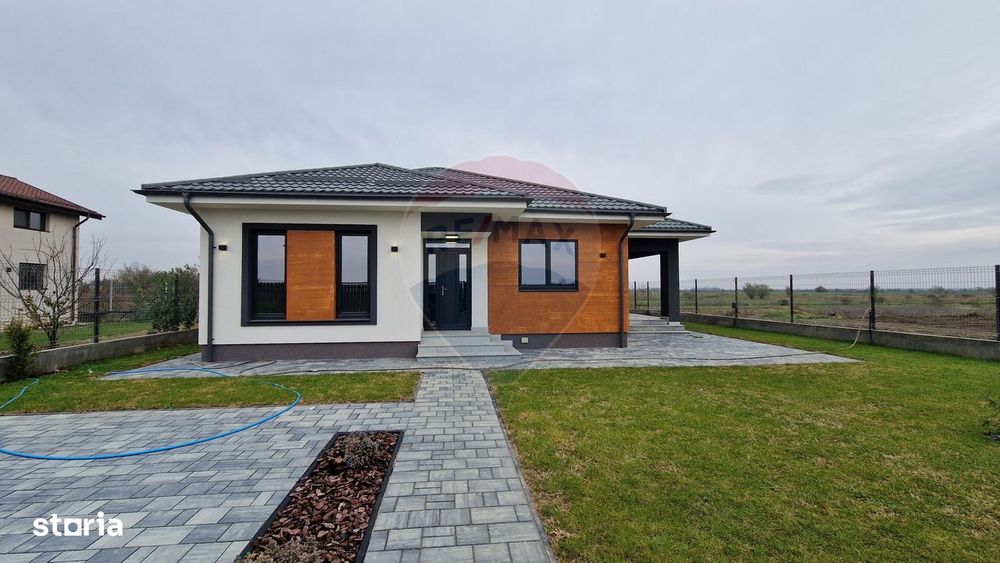 Casă nouă de vânzare I 400 mp teren | Încălzire în pardoseală