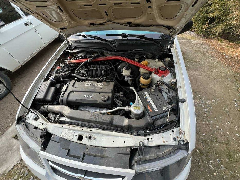 Nexia 2 dons 1,6 срочна сотилади