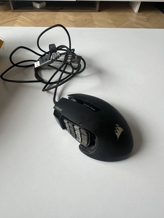 Mouse Gaming Corsair Scimitar Pro RGB – Resigilat, Funcțional 100%