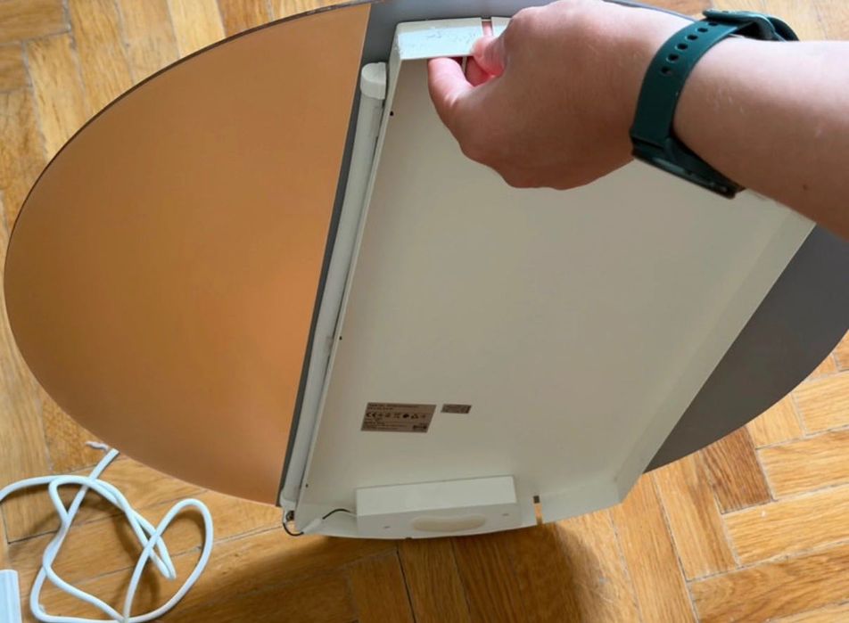 Oglinda IKEA cu lumina incorporata