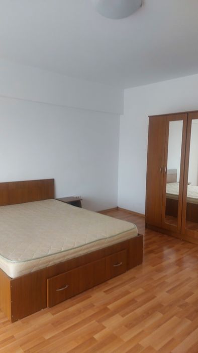 garsoniera de închiriat