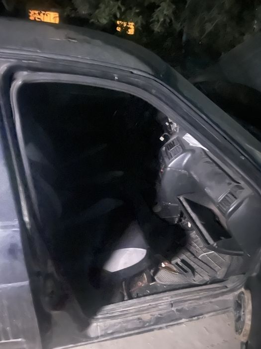 продам ваз2110 срочно