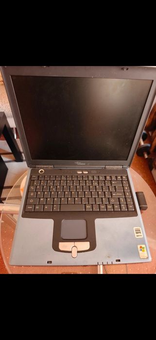 Laptop Retro Fujitsu Siemens Amilo A (CY26) Colecție