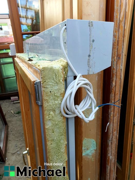 Termopan lemn masiv cu rolete el.cu telecomanda,Austria(Verena 4102)