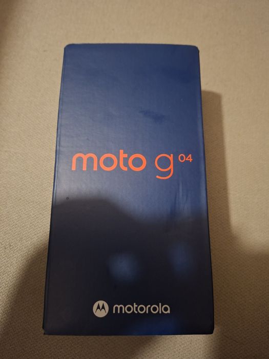 Моторола g 04 чисто нов