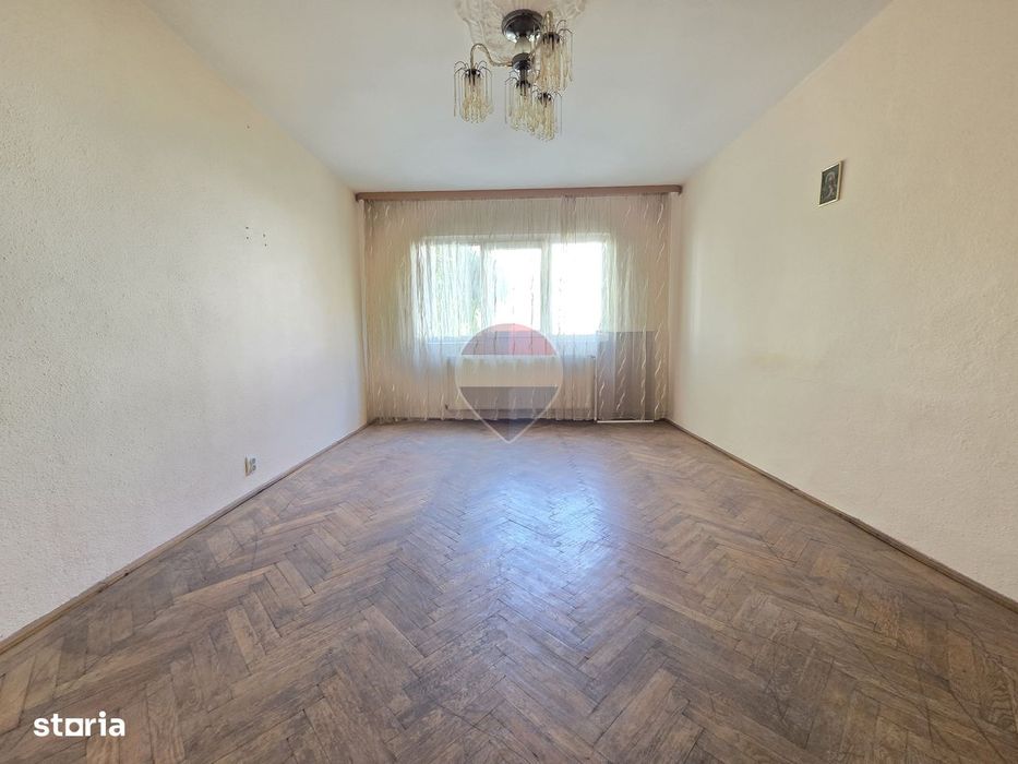 Apartament cu 3 camere str. Alexandru Vlahuta — fotografia 1