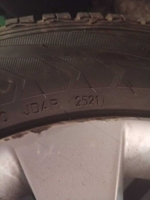 De vanzare roți F 10
