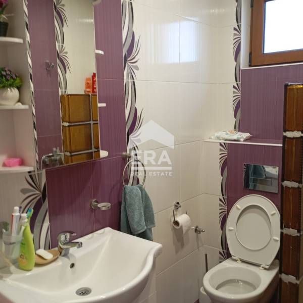 Тристаен апартамент под наем в кв.Тракийски