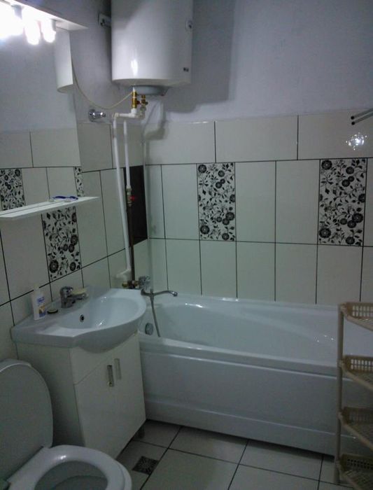 Vand apartament 3 camere