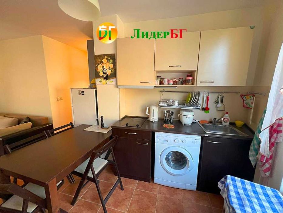 Малък двустаен апартамент с вътрешен двор