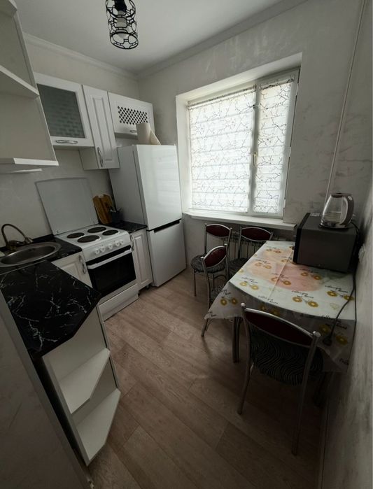 • Аренда квартир ПОСУТОЧНО