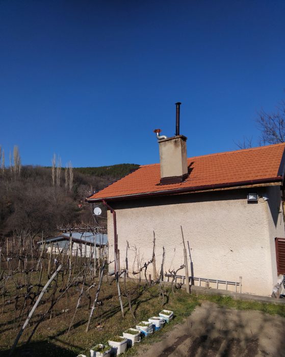 Продава къща в гр.Дупница