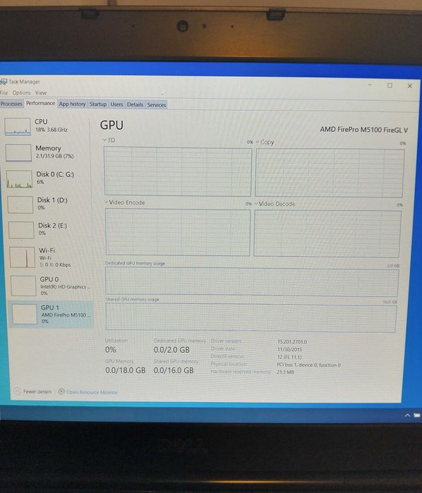 Laptop Intel i7, 32Gb Ram, Nvidia Profes. 2Gb, 3 SSD-uri, 2 baterii noi