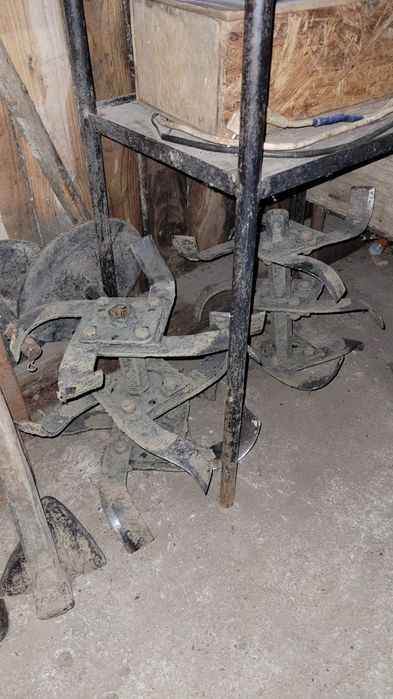 Vand Motosapa cu remorca