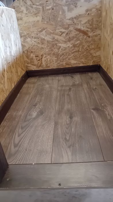 Vând  cușca caine talie medie