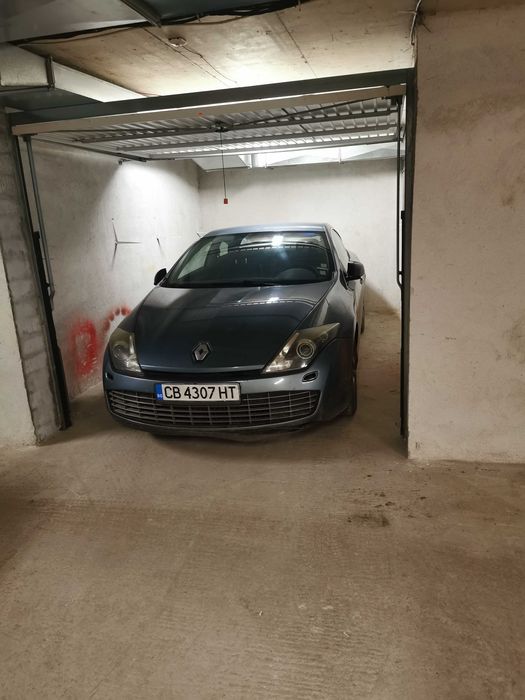 Дава се под наем Гараж / Паркомясто в София, Център - 18 кв.м за 81.6 € - Снимка #1