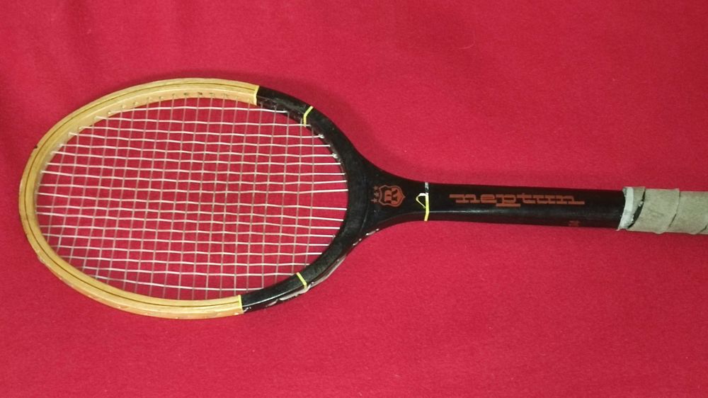 rachete tenis camp de colectie din lemn