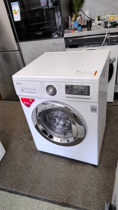 A+++ Комбинирана Пералня със сушилня LG-ЛГ 8/4 кг 1400 об/мин 6 motion